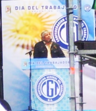 moyano.jpg