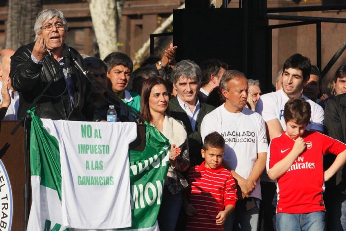 moyano13.jpg