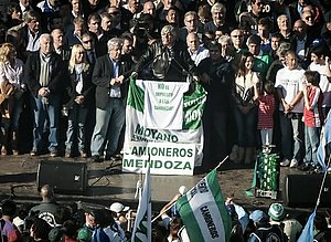 moyano7.jpg
